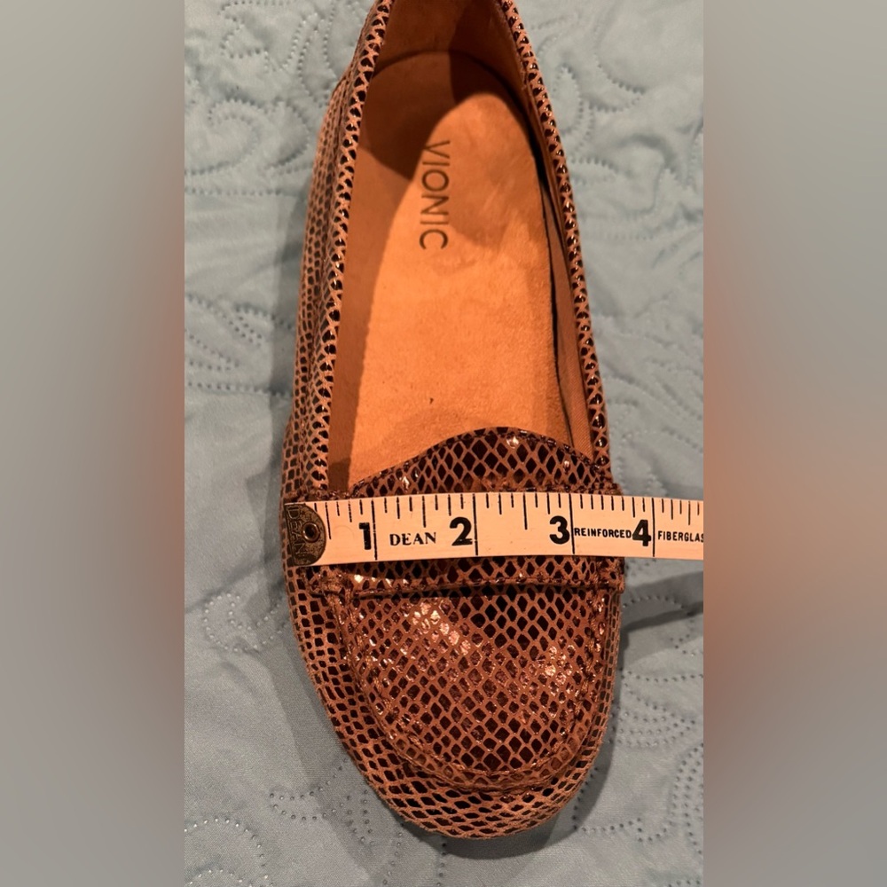 Vionic Larrun Bronze Loafer 7.5 - Picture 8 of 8